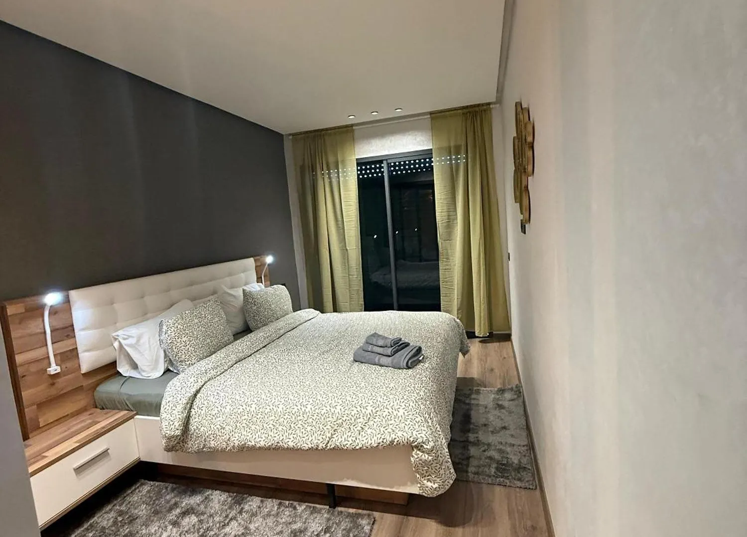 Encore Plus Beau Studio Seaview Casablanca 0*,